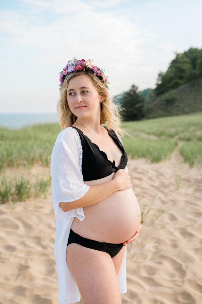 beach maternity photo